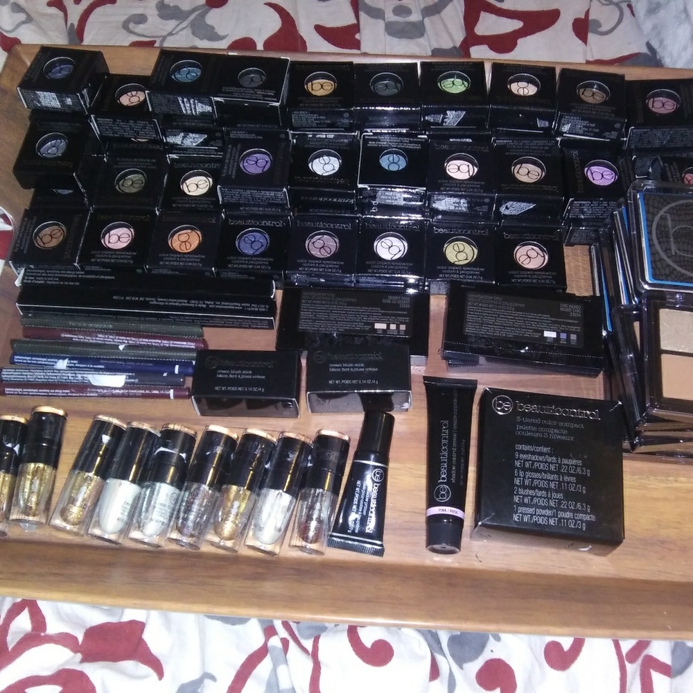 NEW Beauti Control Makeup